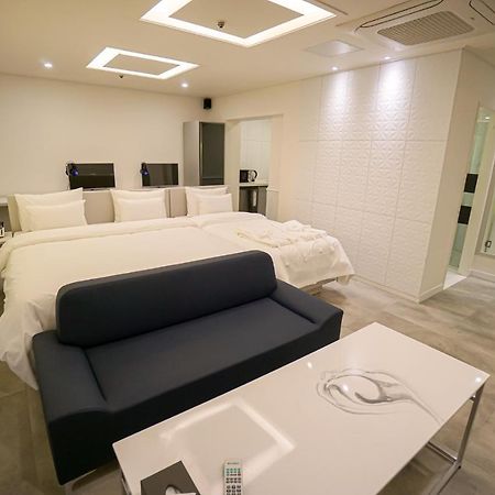 Ekklim Classic Hotel 平泽市 外观 照片