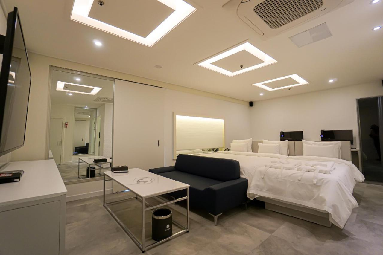 Ekklim Classic Hotel 平泽市 外观 照片